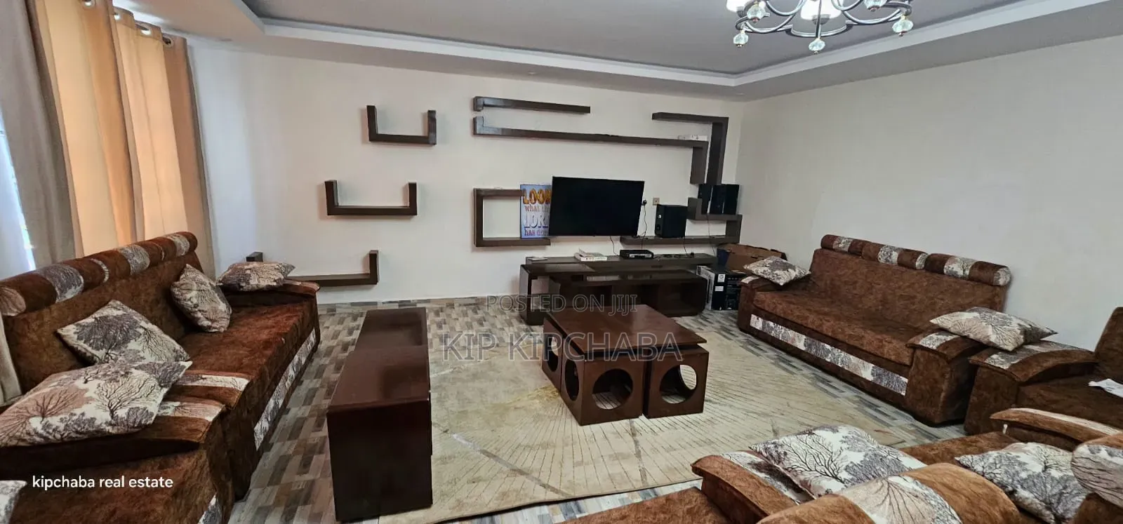 Furnished 5bdrm Mansion in Racecours, Elgon View for sale in Elgon View