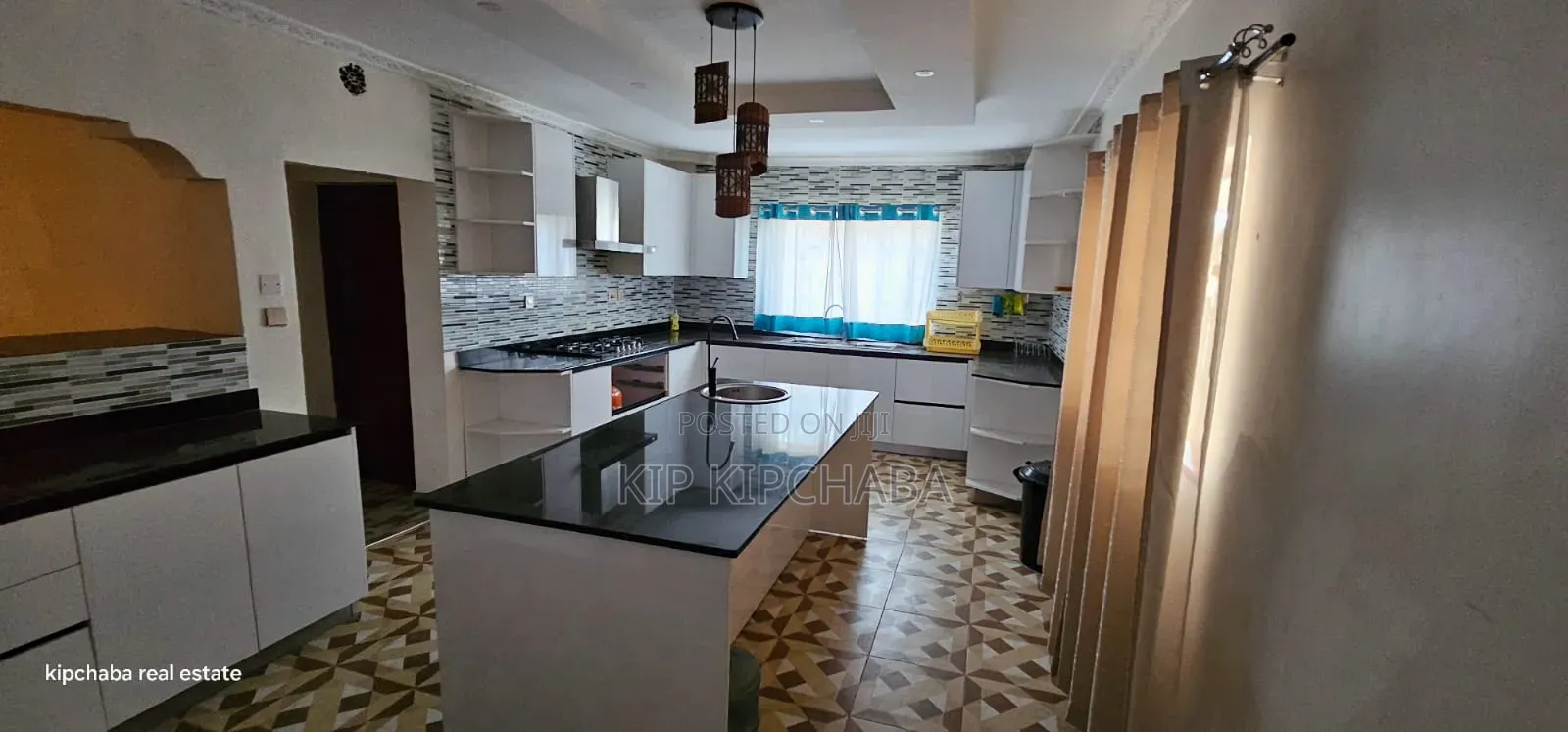 Furnished 5bdrm Mansion in Racecours, Elgon View for sale in Elgon View