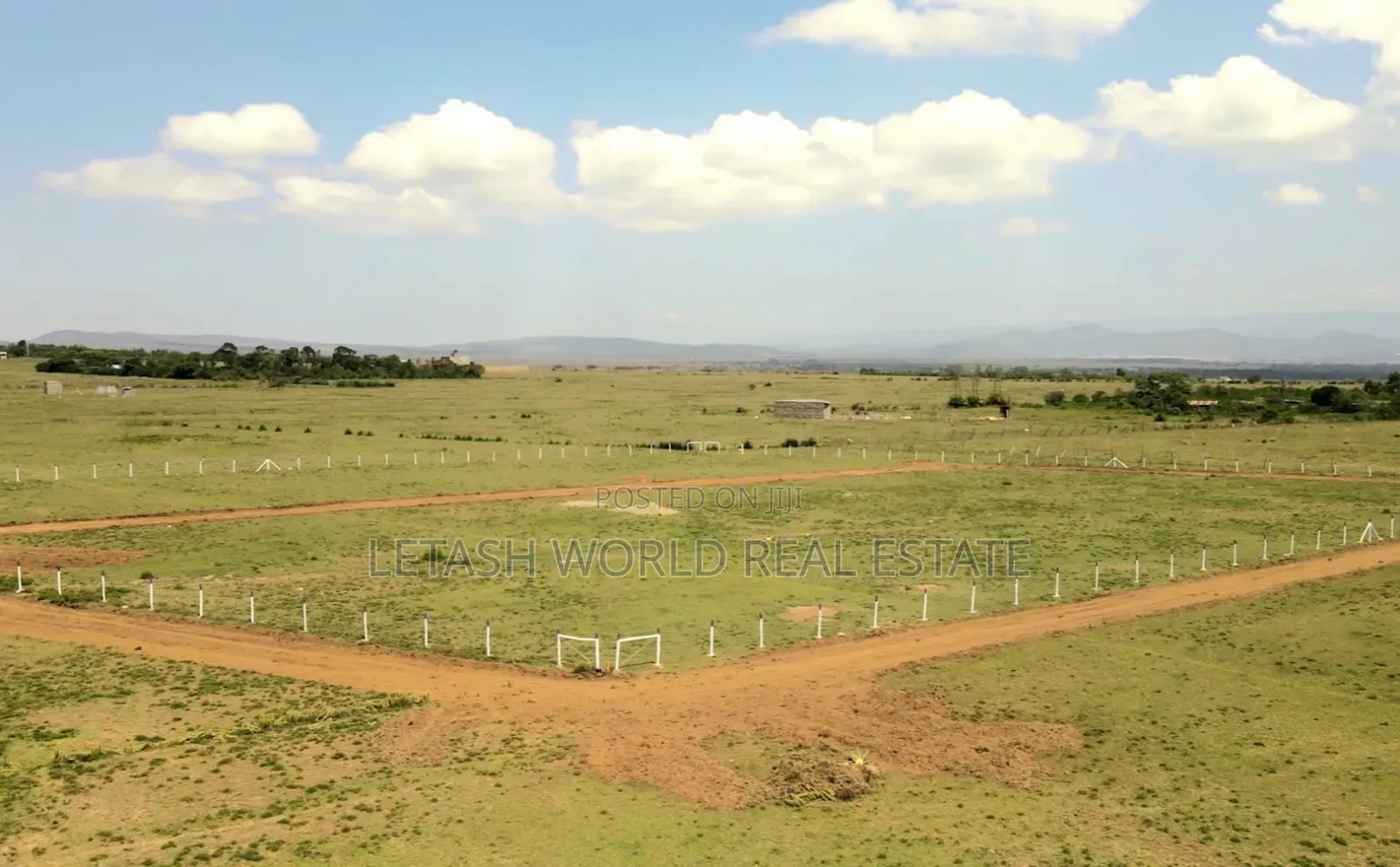Selling , Lake View Phase 6 in Mirera