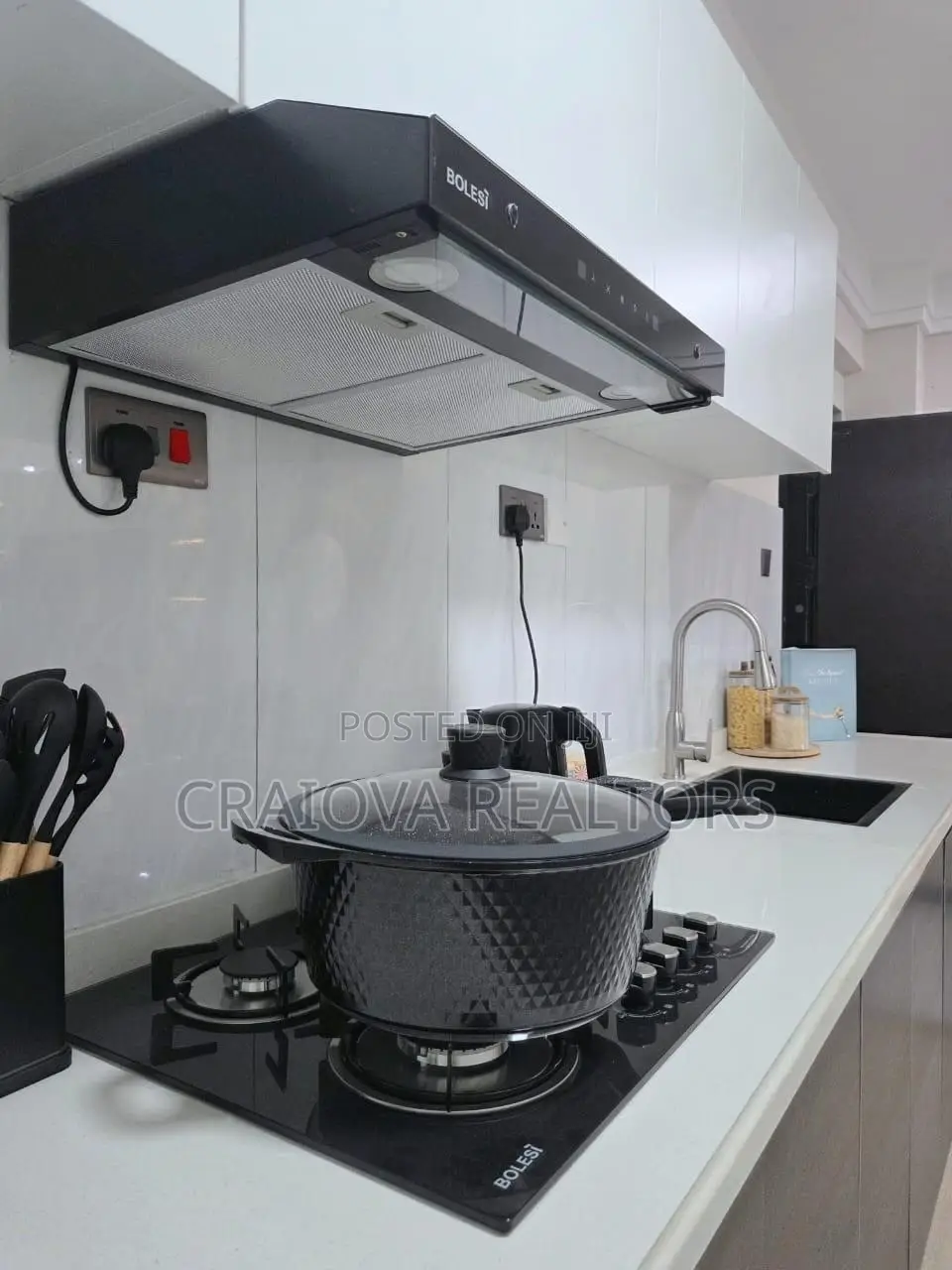 3bdrm Apartment in Kilimani for sale in Kilimani
