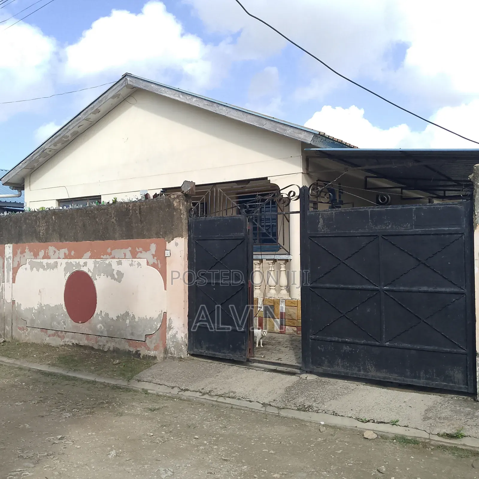 3bdrm Bungalow in Kiembeni Blue Estate for sale in Kiembeni