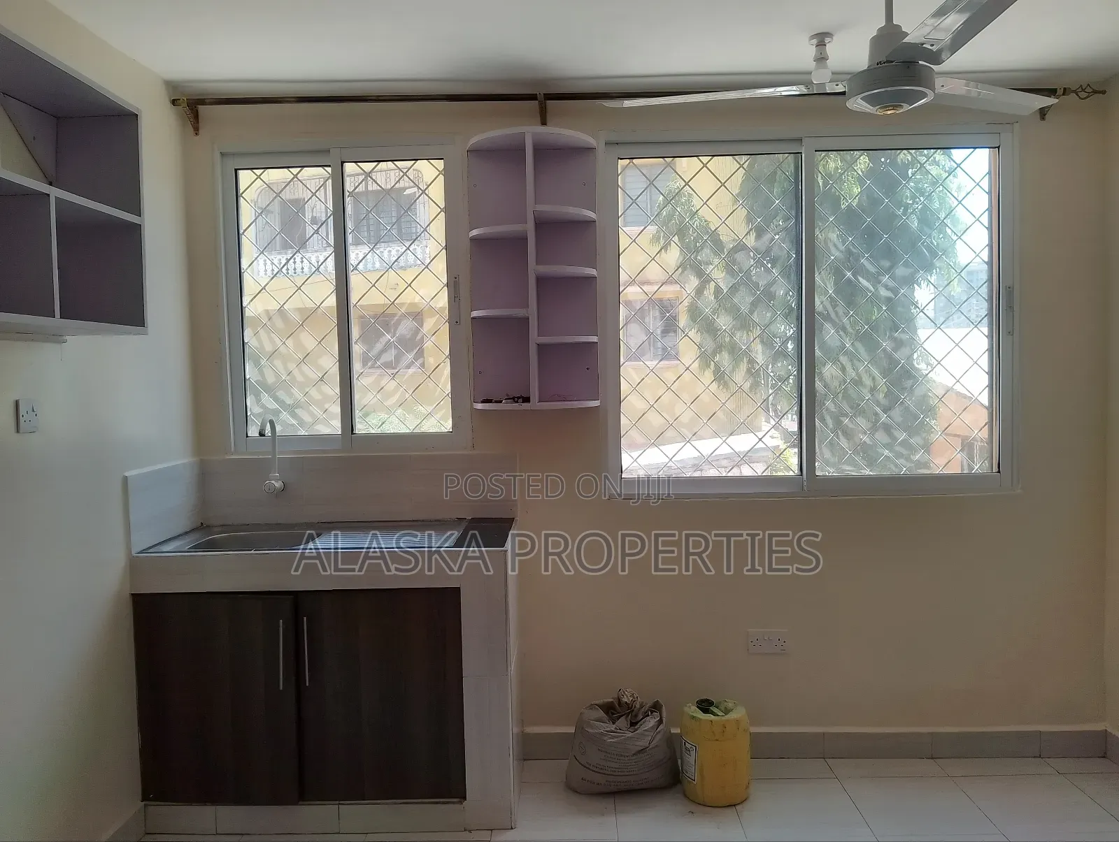 2bdrm Apartment in Mkomani for rent in Nyali Mkomani
