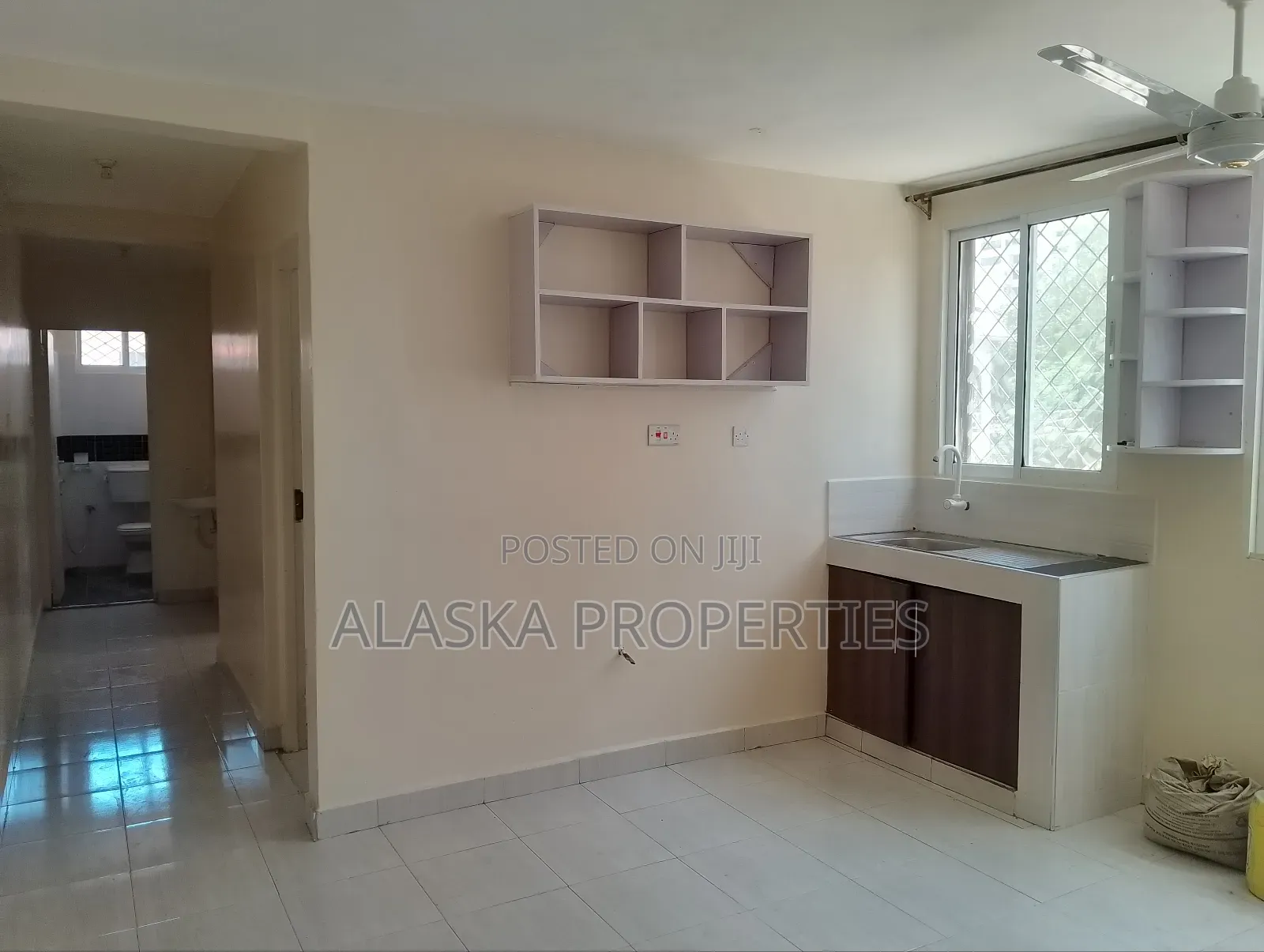 2bdrm Apartment in Mkomani for rent in Nyali Mkomani
