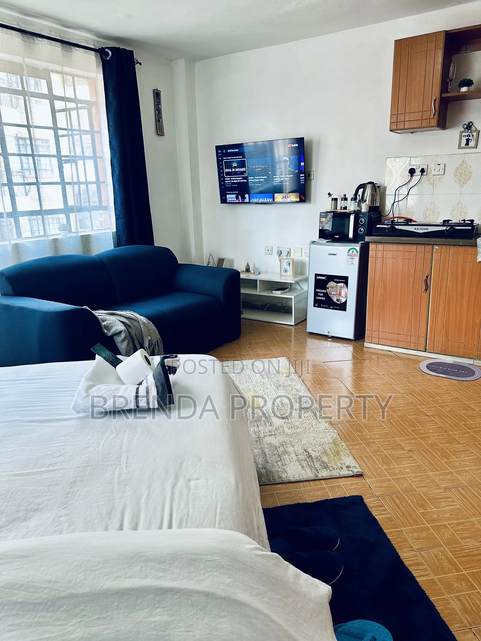 Cozy Studio Airbnb Along TRM Drive, Roysambu, Nairobi, Thika Road. in Roysambu