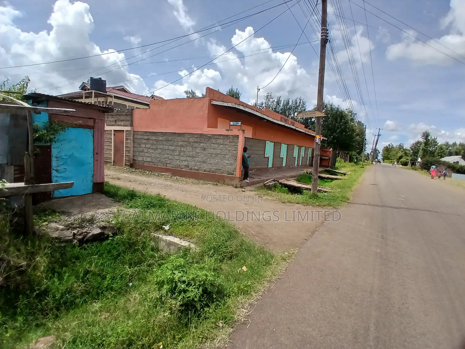 Prime Commercial Rental Property on Tarmac in Matasia in Matasia
