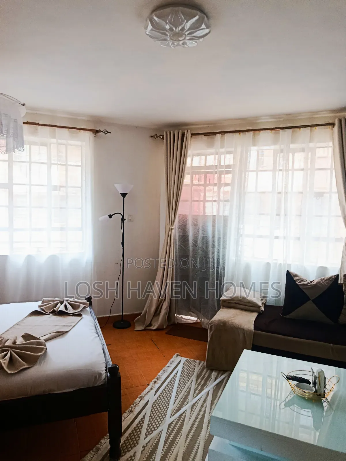 The Amber Studio Airbnb in Nairobi Along Thika Road Roysambu in Roysambu