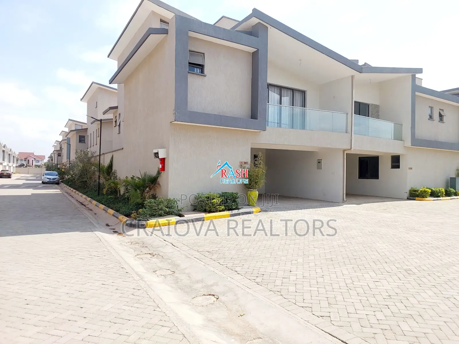 4bdrm Townhouse / Terrace in Gateway Mall Area for rent in Gateway Mall Area