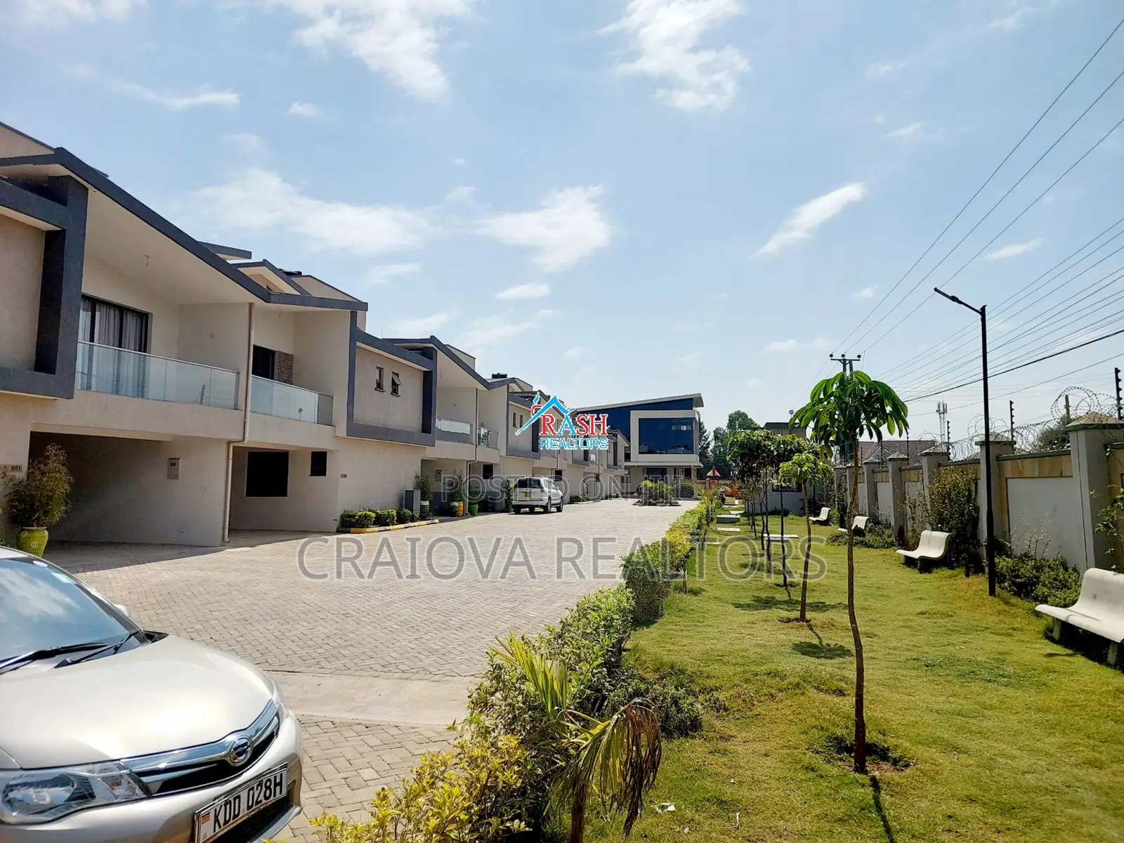 4bdrm Townhouse / Terrace in Gateway Mall Area for rent in Gateway Mall Area