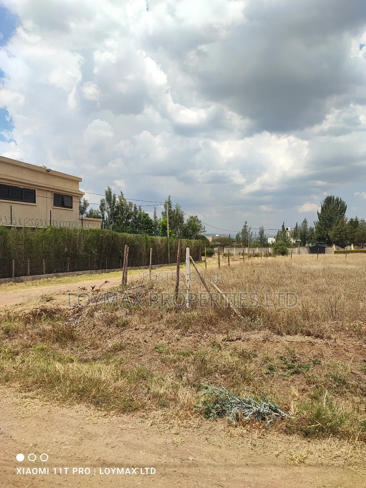 1/4(100/100) Plot Chuna Estate Kitengela 11th Campus in Kitengela