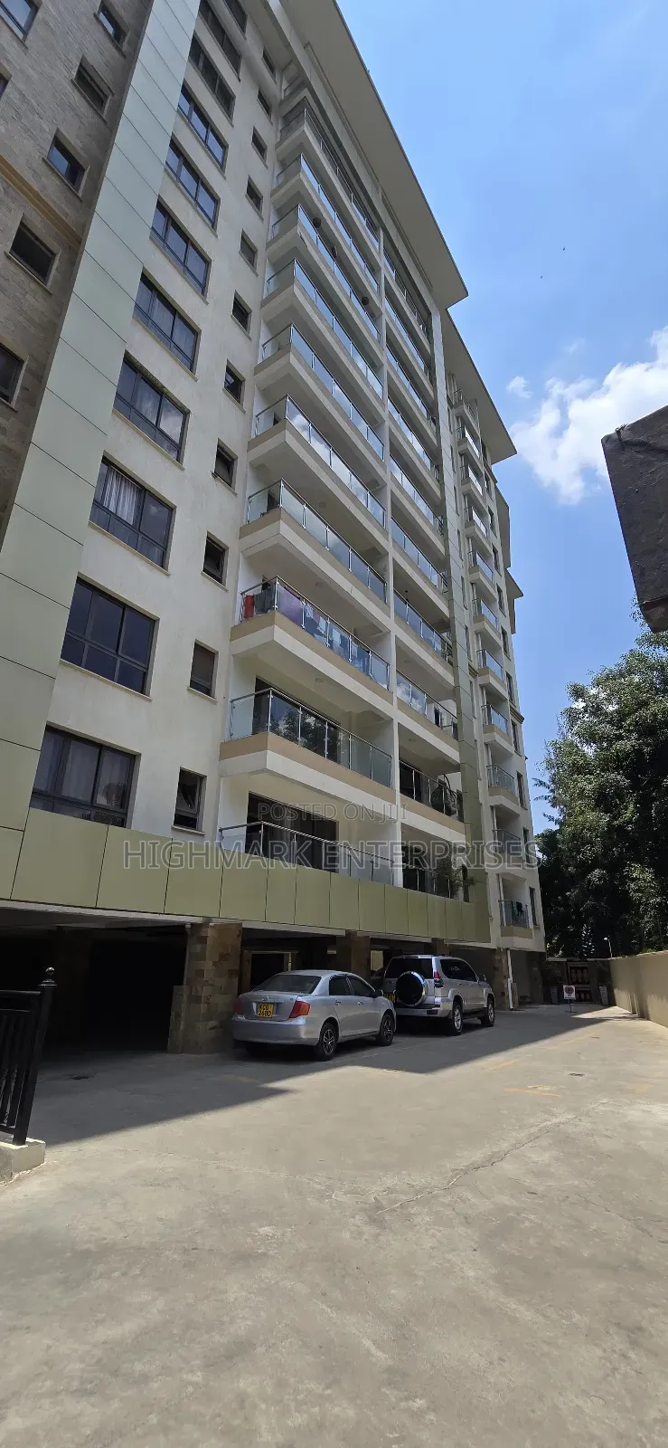 3bdrm Apartment in Kilimani, Hurlingham for sale in Hurlingham