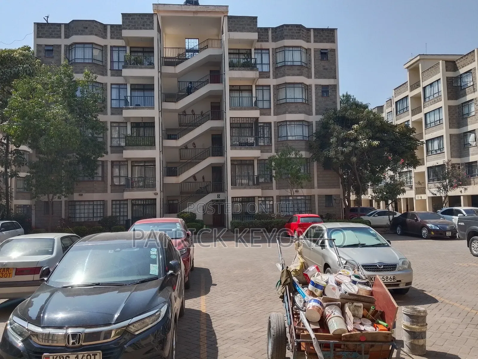3bdrm Apartment in Green Court, Gateway Mall Area for rent in Gateway Mall Area