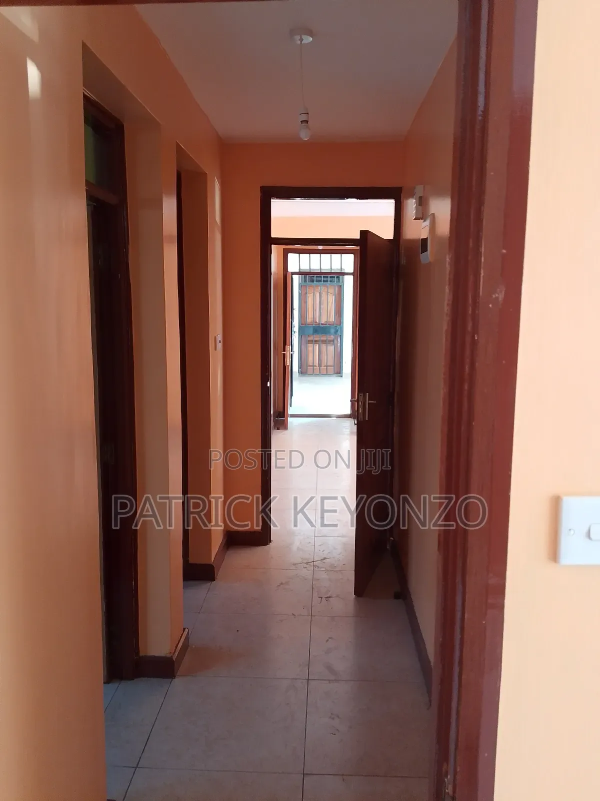 3bdrm Apartment in Green Court, Gateway Mall Area for rent in Gateway Mall Area