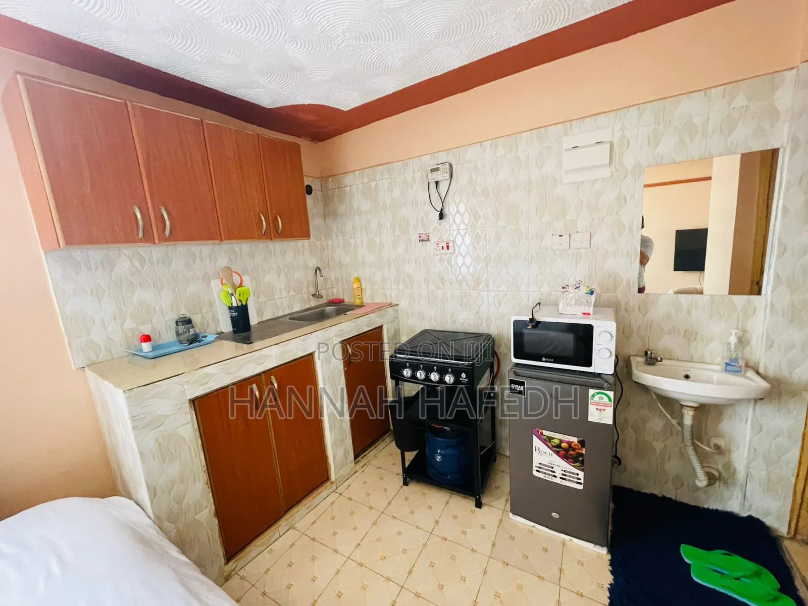 Beautiful Studio Apartment Available Behind Greenspot Gardens, Kamakis in Kamakis