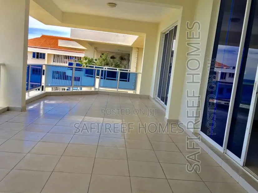 Modern 4-Bedroom Apartment in Sought-After Nyali Area in Nyali