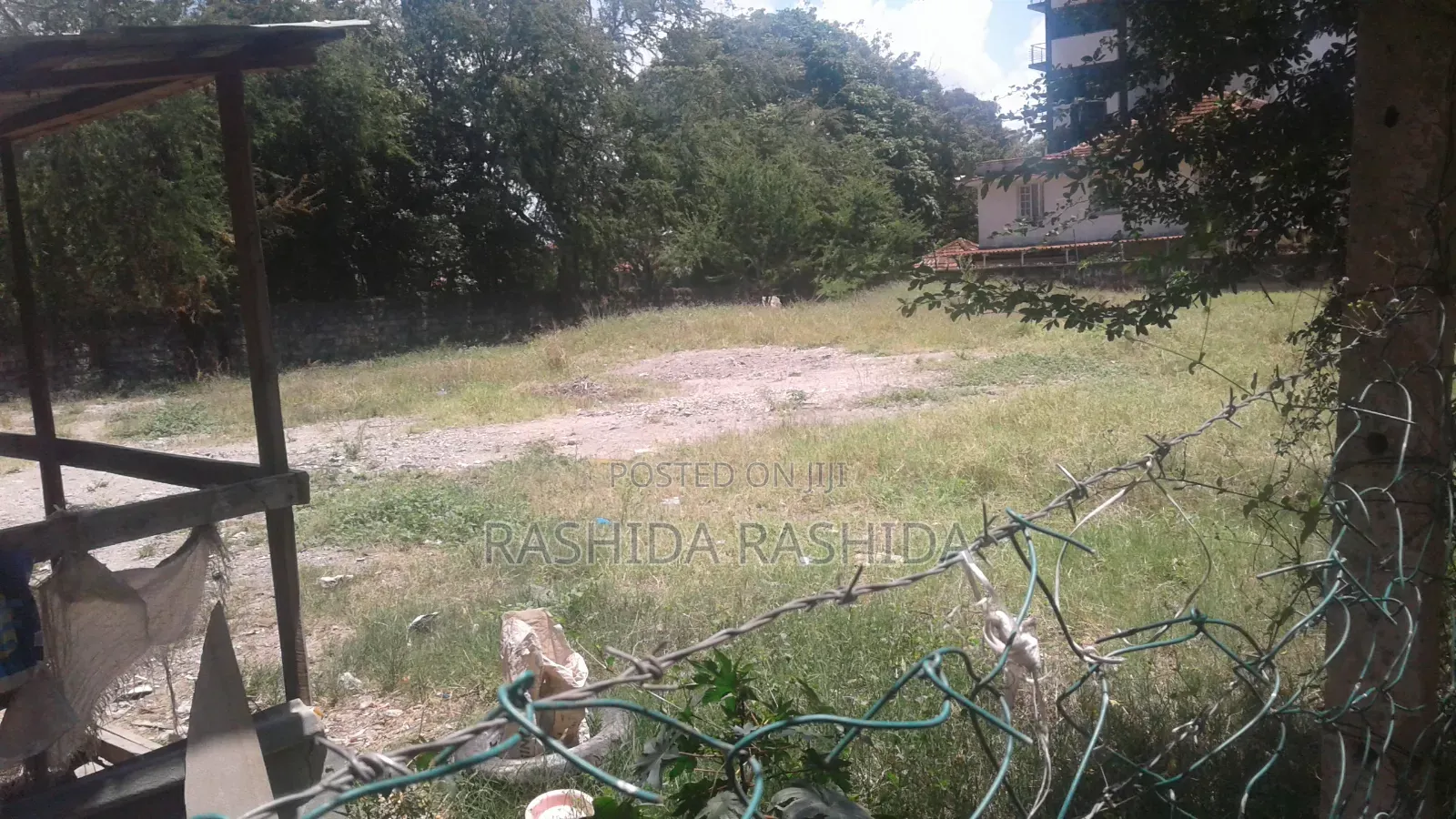 Prime Half Acre Conner Plot in Kizingo in Kizingo