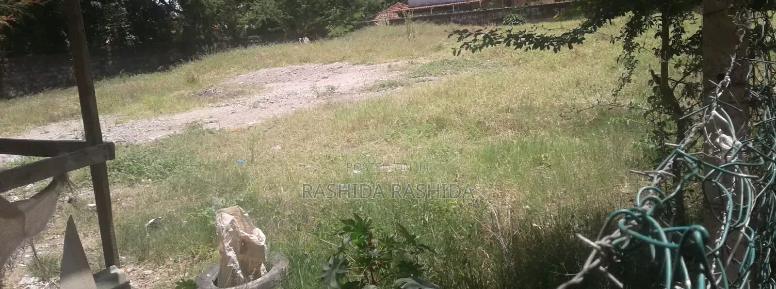 Prime Half Acre Conner Plot in Kizingo in Kizingo
