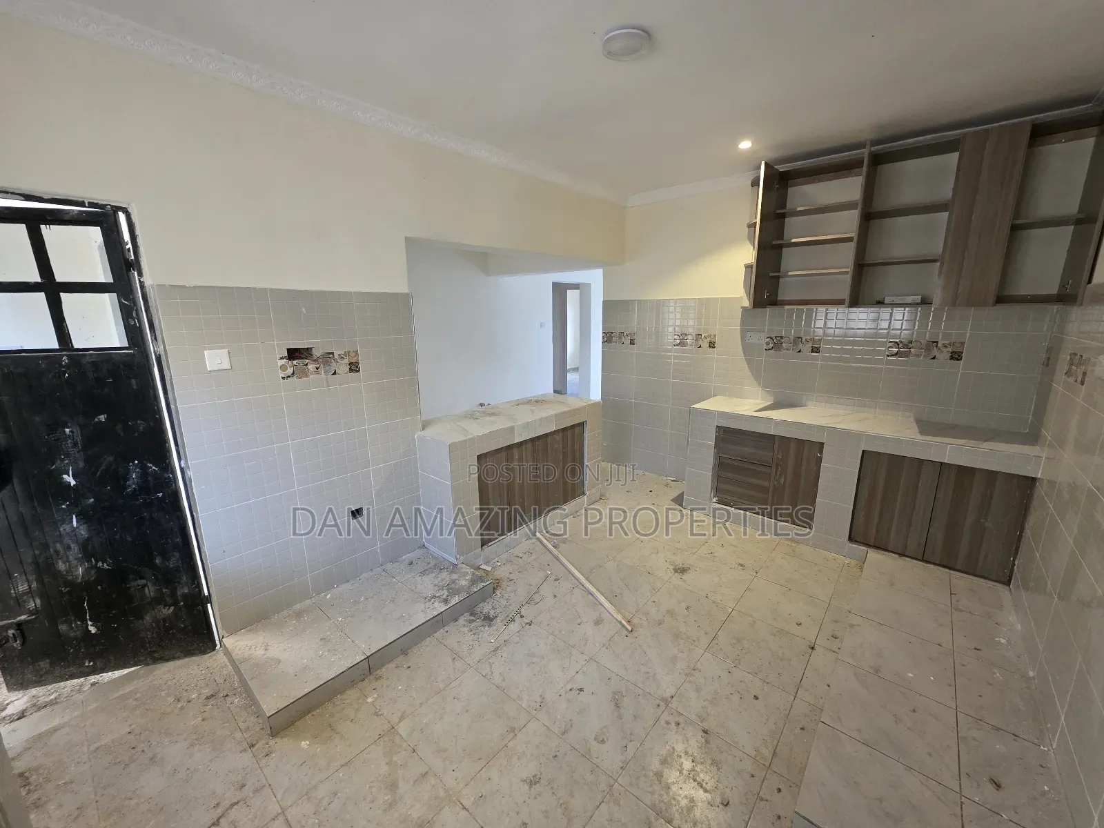 3bdrm Bungalow in Kamukuru, Matasia for sale in Matasia
