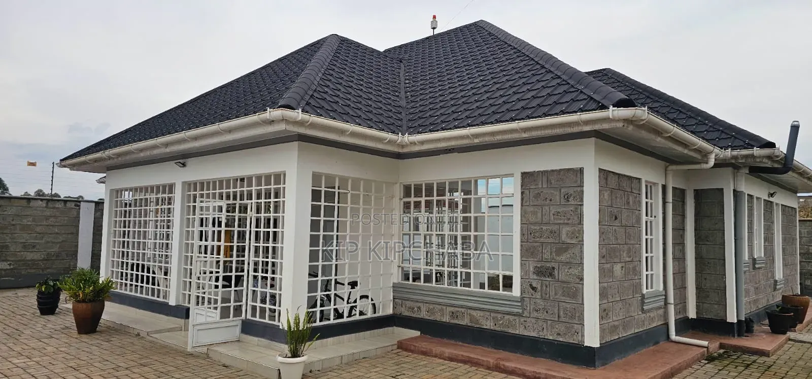 3bdrm Bungalow in Illula for sale in Illula