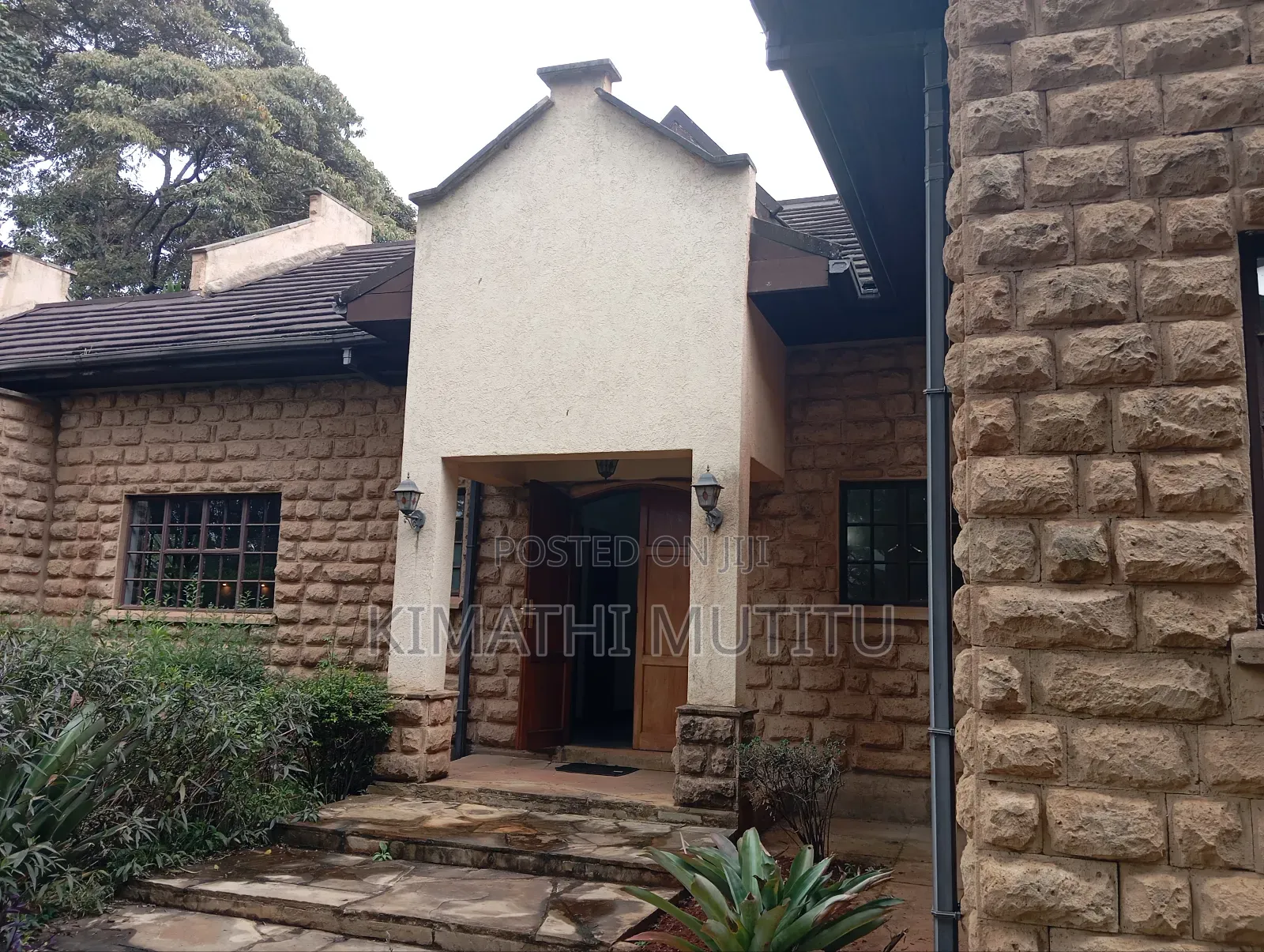 5bdrm Maisonette in Gated Community., Hardy for sale in Hardy