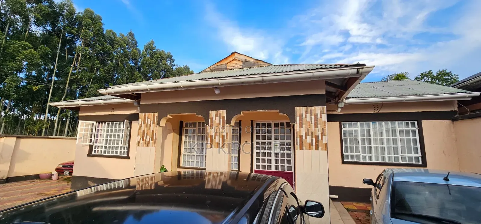 Furnished 15bdrm House in Annex, MTRH Area for sale in MTRH Area