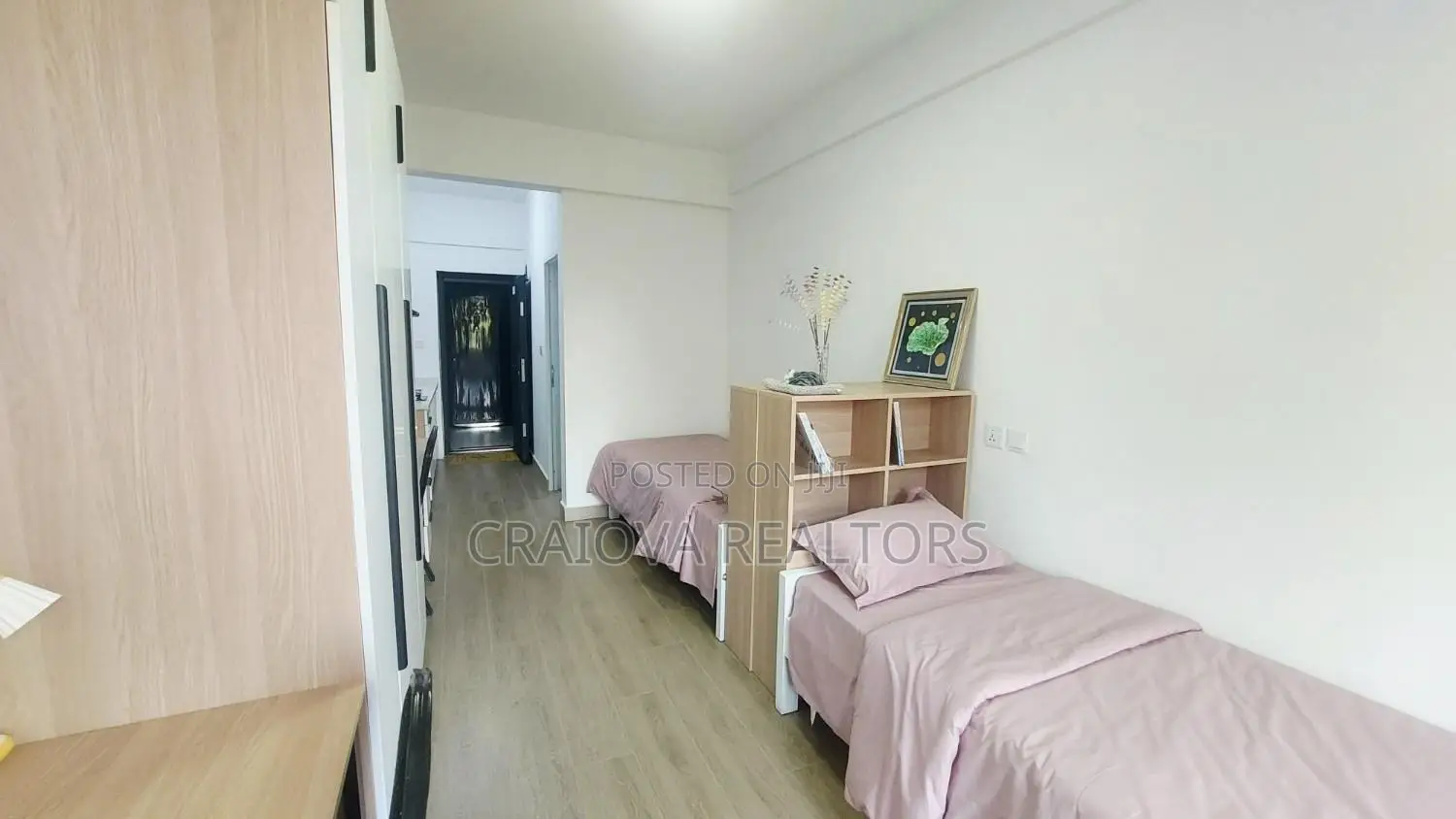 Furnished Studio Apartment in Gate B for sale in Gate B