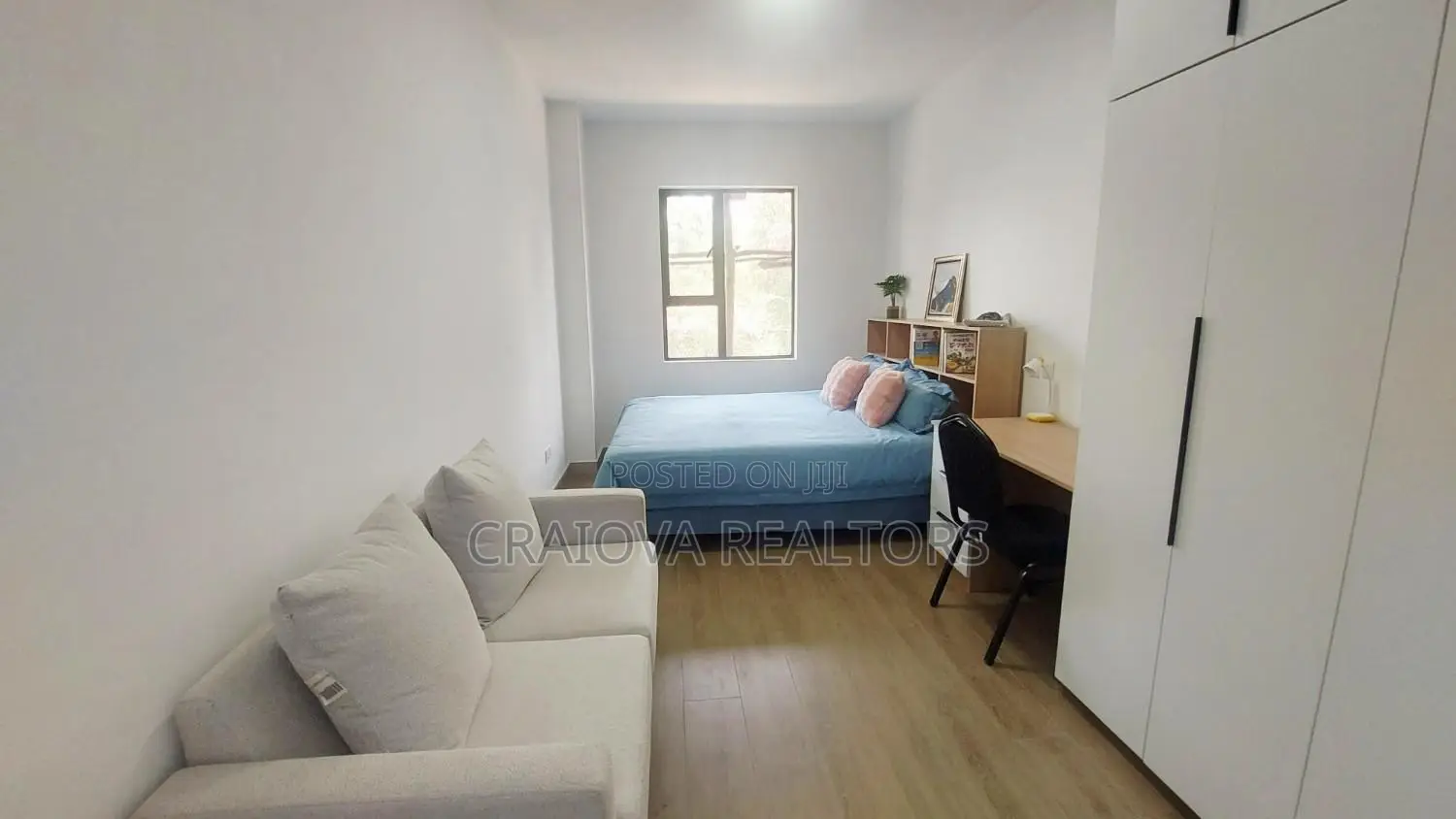 Furnished 1bdrm Apartment in Gate B for sale in Gate B