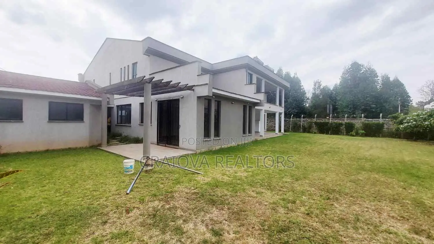 5bdrm Villa in Lavington for sale in Lavington
