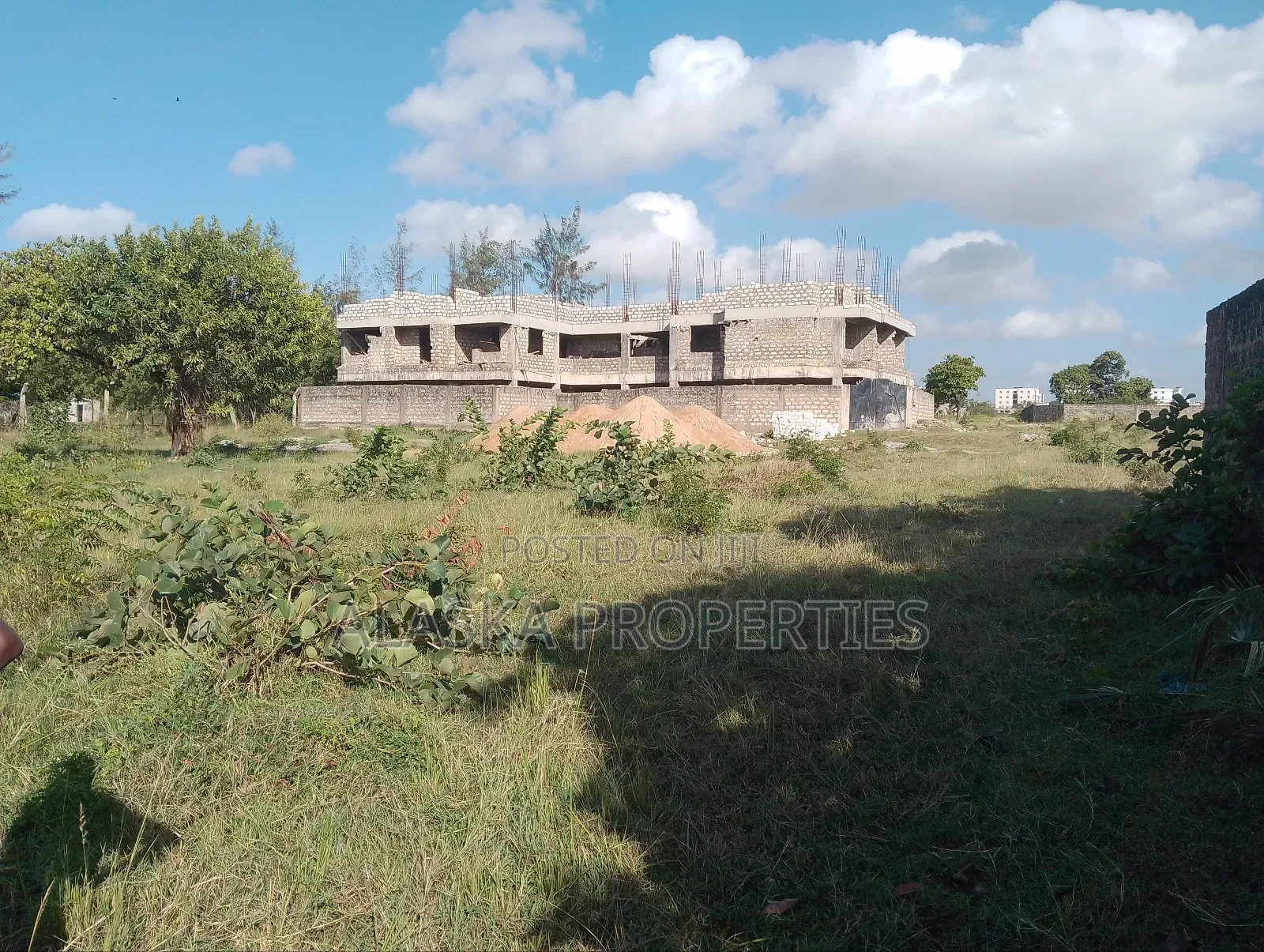 1/8 Prime Plot for Sale in Bamburi Seven Star in Bamburi