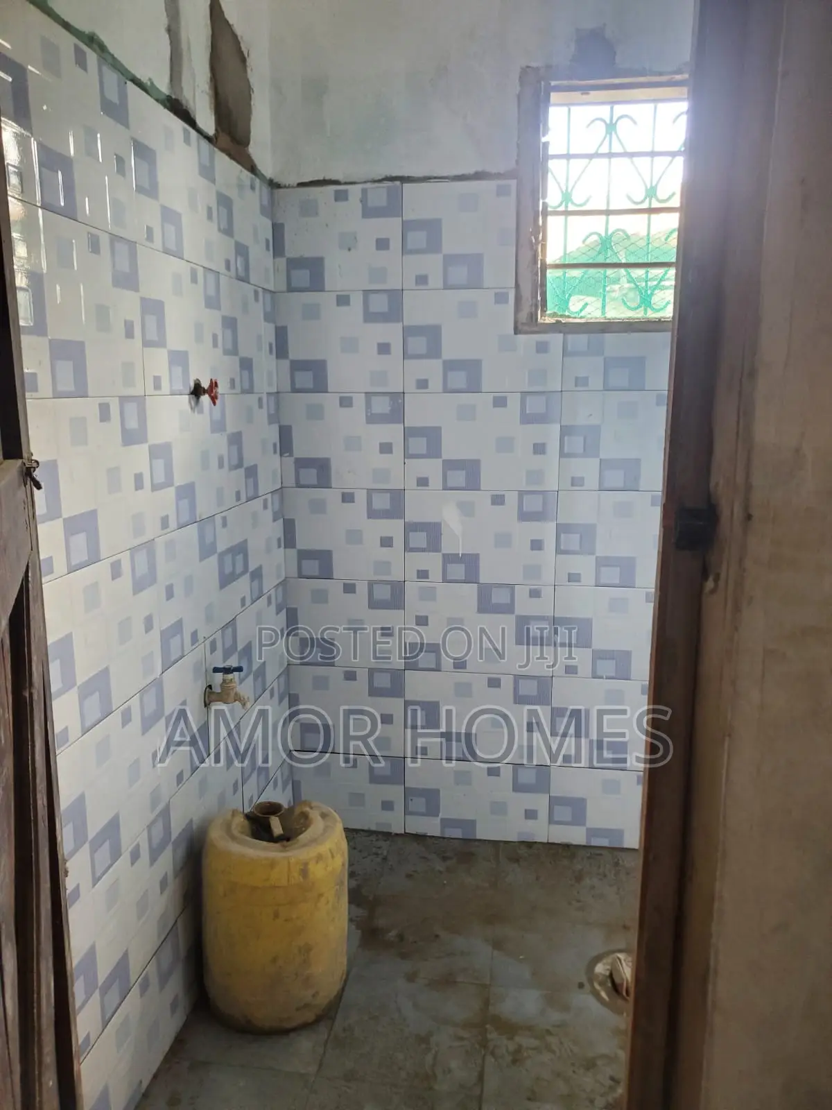 12bdrm House in Leisure, Kongowea for sale in Kongowea