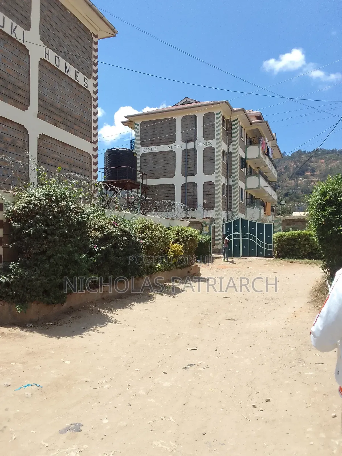 3bdrm Block of Flats in Kamuki, Machakos Town for sale in Machakos Town