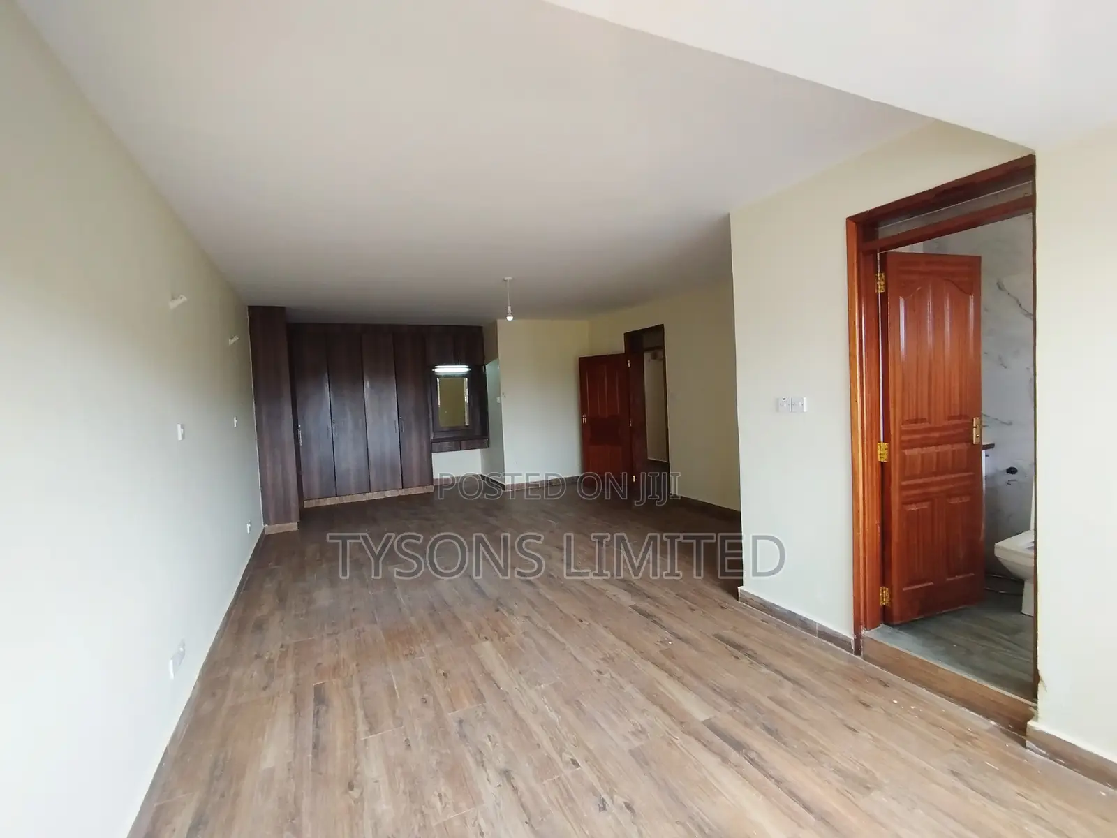 3bdrm Apartment in Raphta Road Area for sale in Raphta Road Area