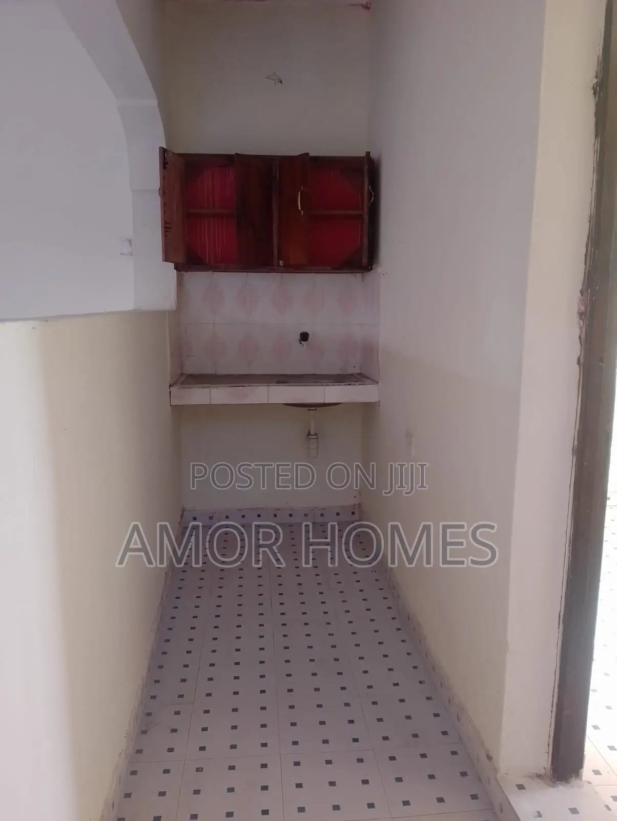 1bdrm Apartment in Vescon-1 for rent in Vescon Estate