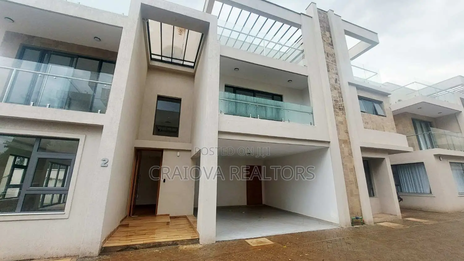 6bdrm Townhouse/Terrace in Lavington for sale in Lavington