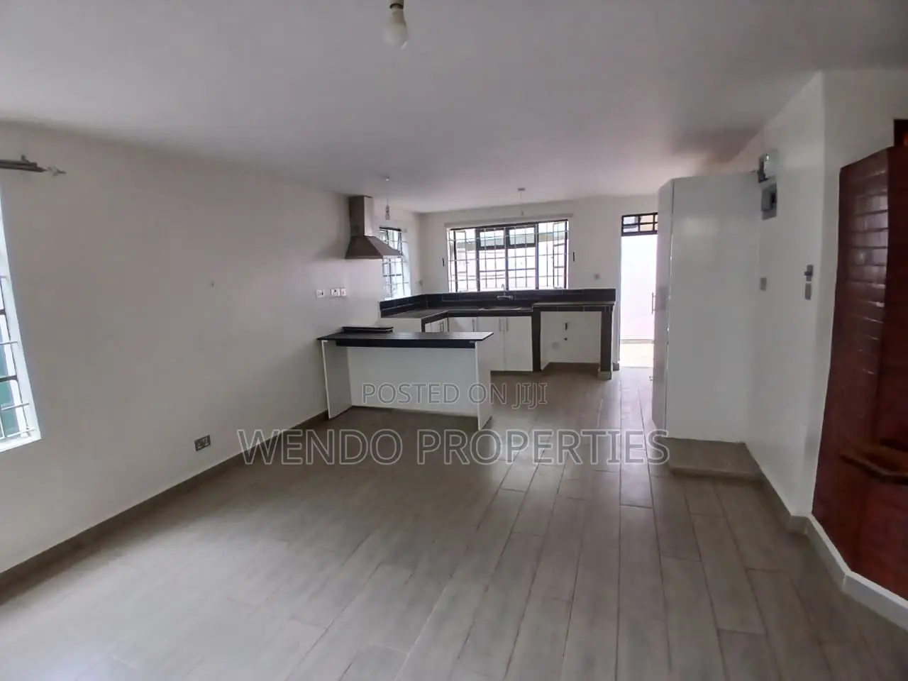 2bdrm Duplex in Karen C for rent in Karen C