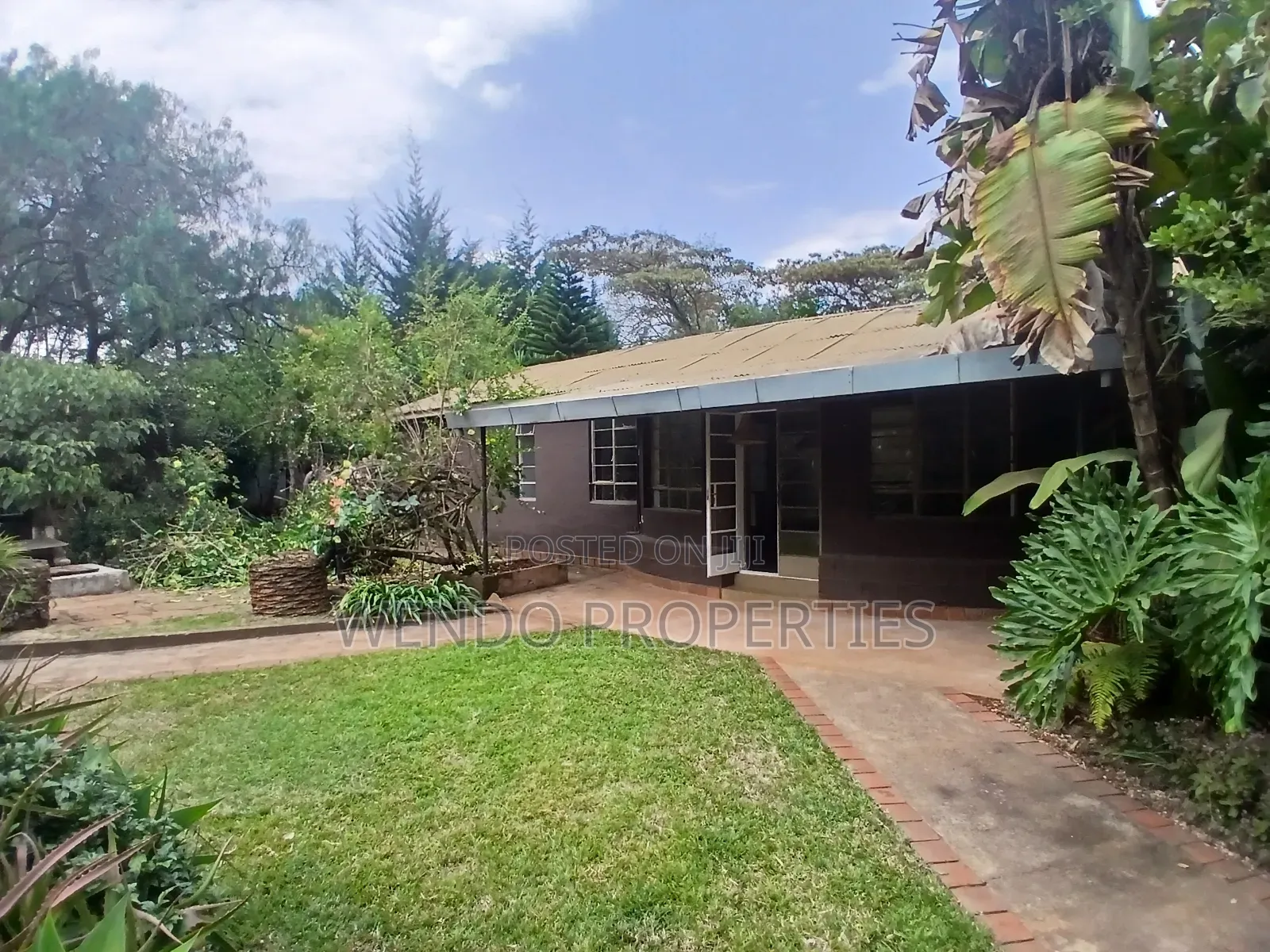 3bdrm Bungalow in Karen for rent in Karen