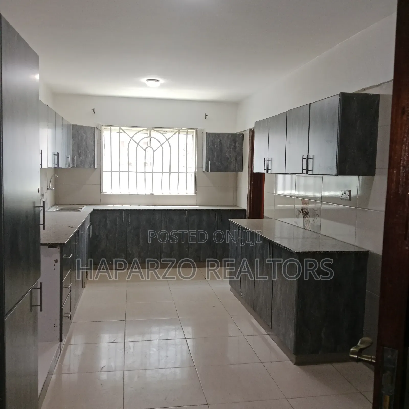 4bdrm Apartment in South C for rent in South C