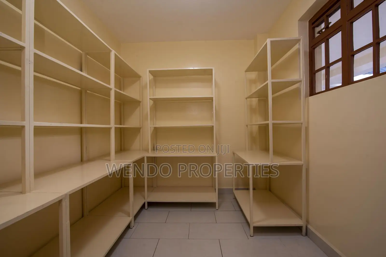 7bdrm House in Windy Ridge, Karen C for rent in Karen C