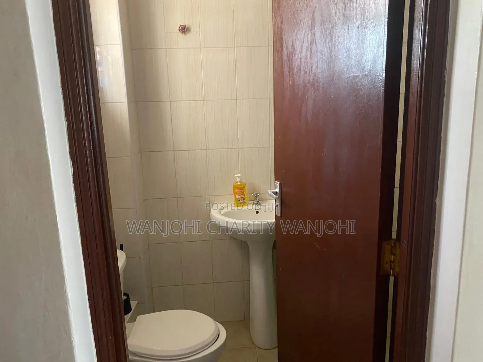 Charming Studio Airbnb in South B in South B