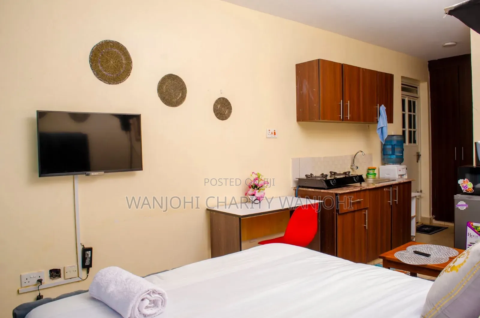 Charming Studio Airbnb in South B in South B