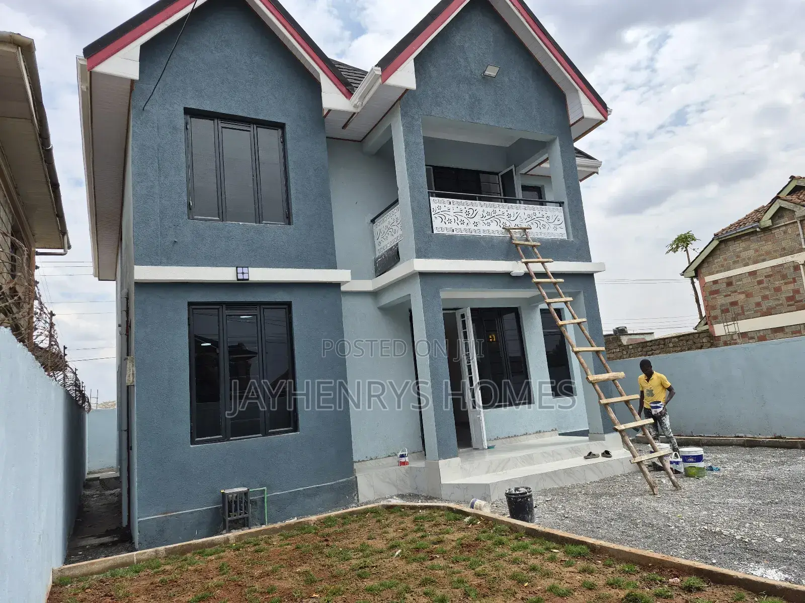 4bdrm Maisonette in Membley Estate for sale in Membley Estate