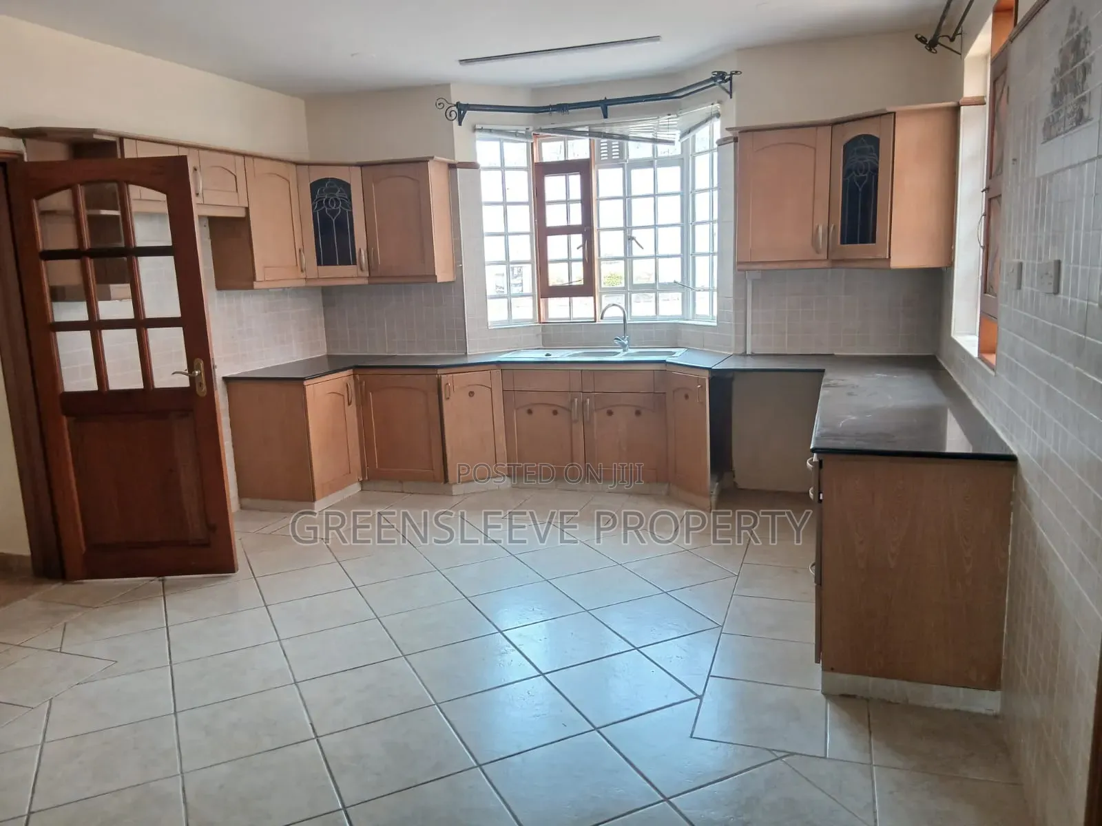 5bdrm Villa in Runda for rent in Runda
