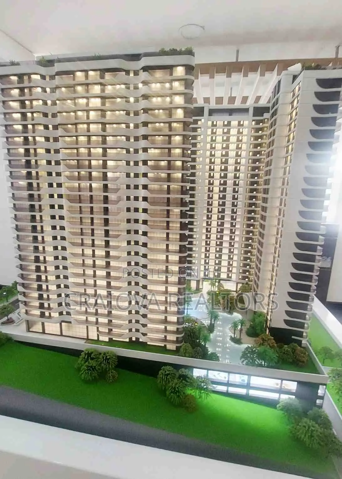 3bdrm Apartment in Parklands/Highridge for sale in Parklands/Highridge