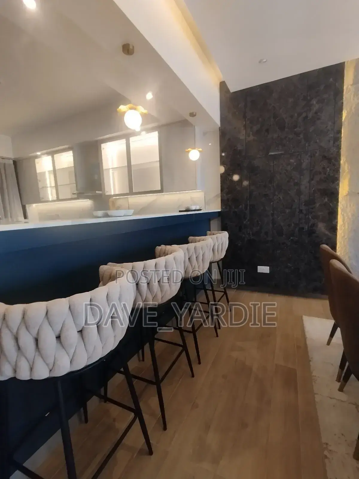 5bdrm Apartment in Parklands/Highridge for sale in Parklands/Highridge