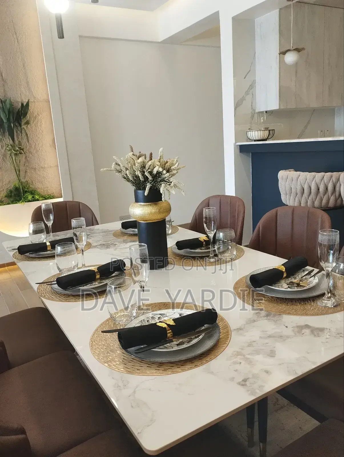 4bdrm Apartment in Parklands/Highridge for sale in Parklands/Highridge