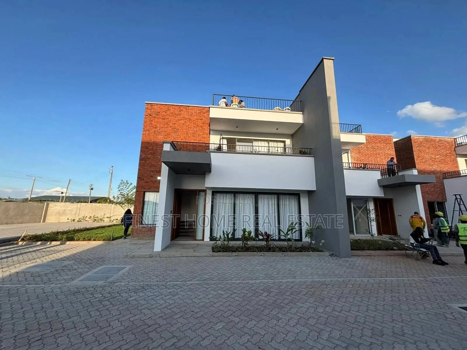4bdrm Townhouse/Terrace in Langata, Royal Park Estate for sale in Royal Park Estate