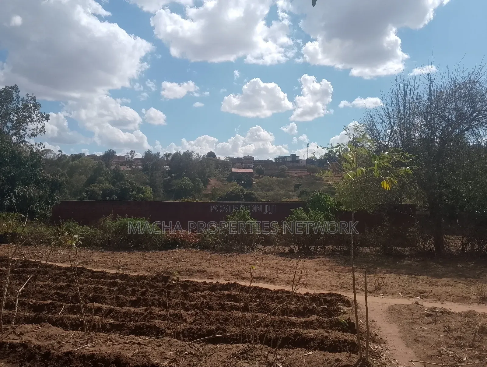 Land for Sale 1 Acre Located Less Than 1km -Machakos CBD in Machakos Town
