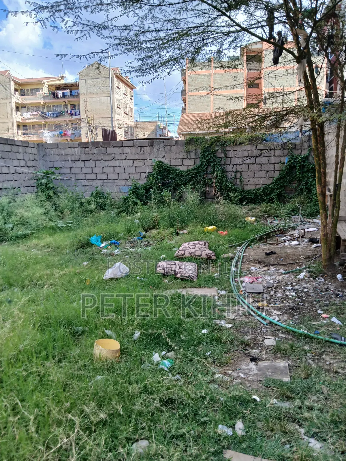 Tassia2 110ft by 33ft Plot With Wall Fence,Power,Water Tank and 2shops in Tassia