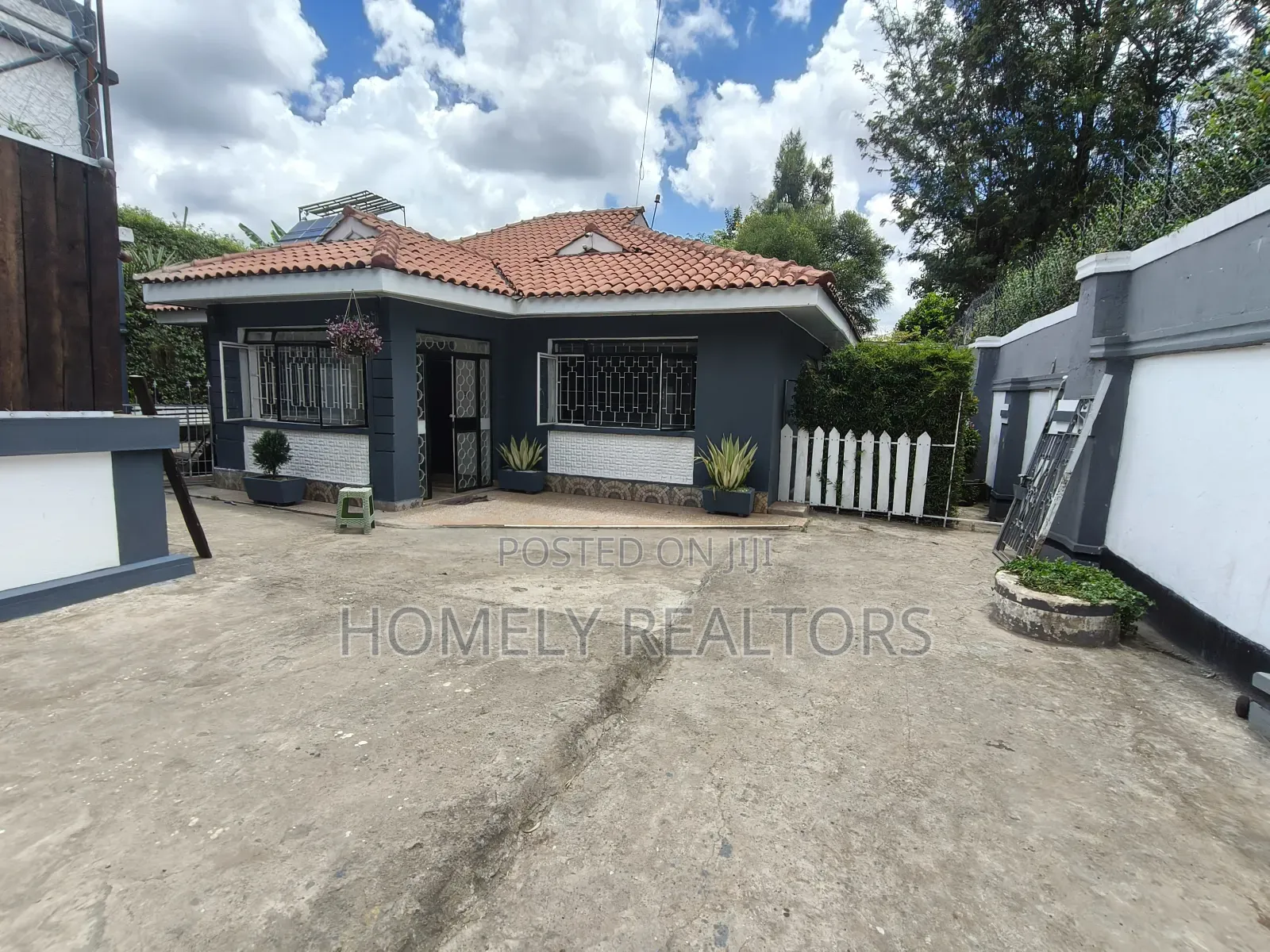 3bdrm Bungalow in Kerarapon Drive for rent in Kerarapon