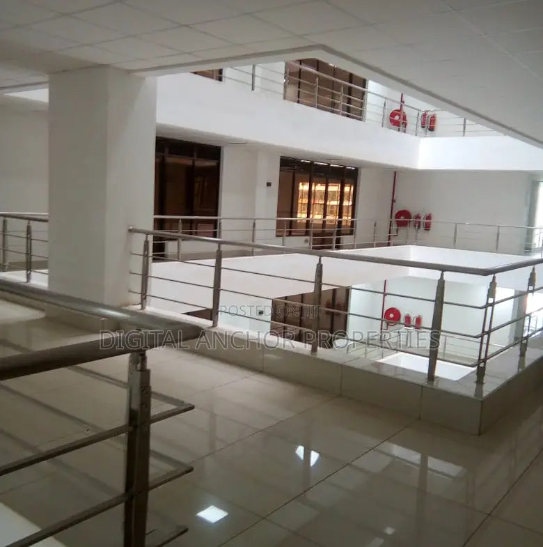 Office Space for Sale - 1221sqft Ngong Road in Hurlingham