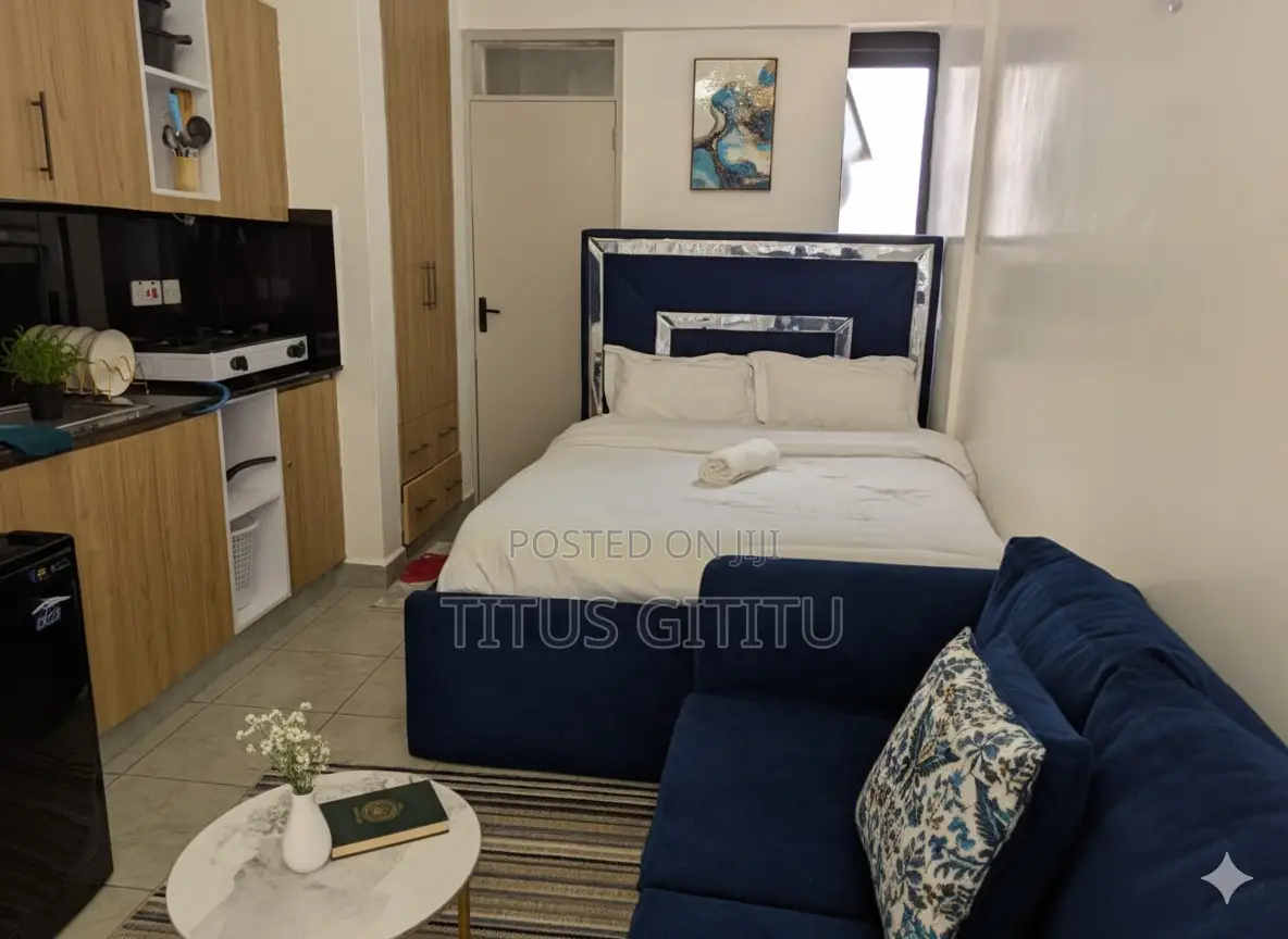 Cozy Studio Airbnb in Roysambu | Furnished | Free Parking Wifi in Roysambu
